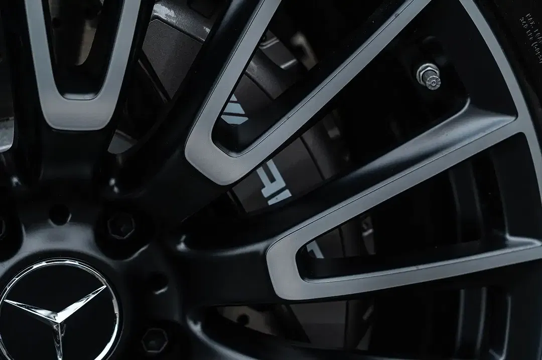 Mercedes-Benz G 63 AMG - Thumbnail 10