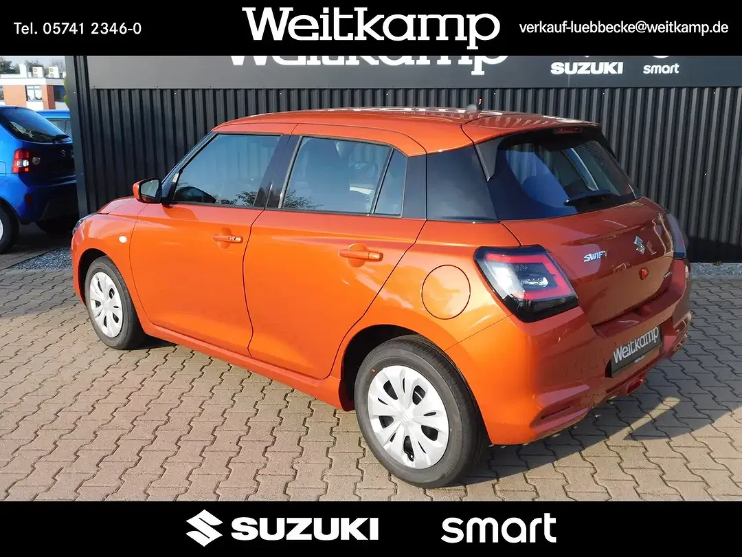 Suzuki Swift - Thumbnail 4
