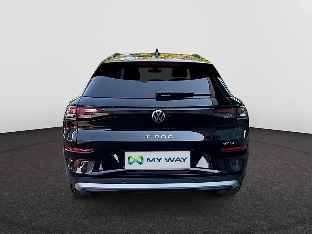 Volkswagen T-Roc - Thumbnail 12