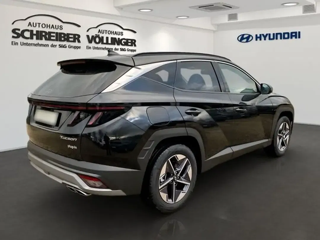 Hyundai TUCSON - Thumbnail 3