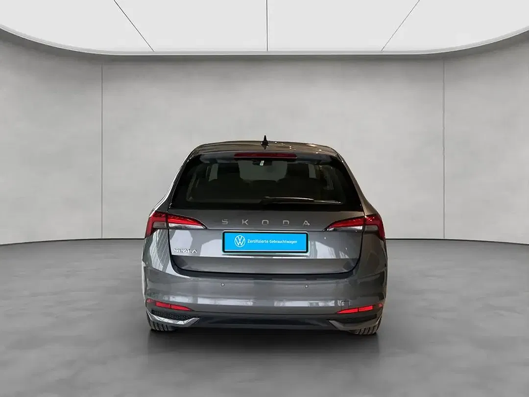 Skoda Scala - Thumbnail 3