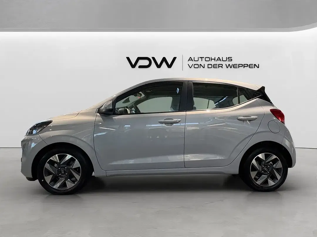 Hyundai i10 - Thumbnail 3