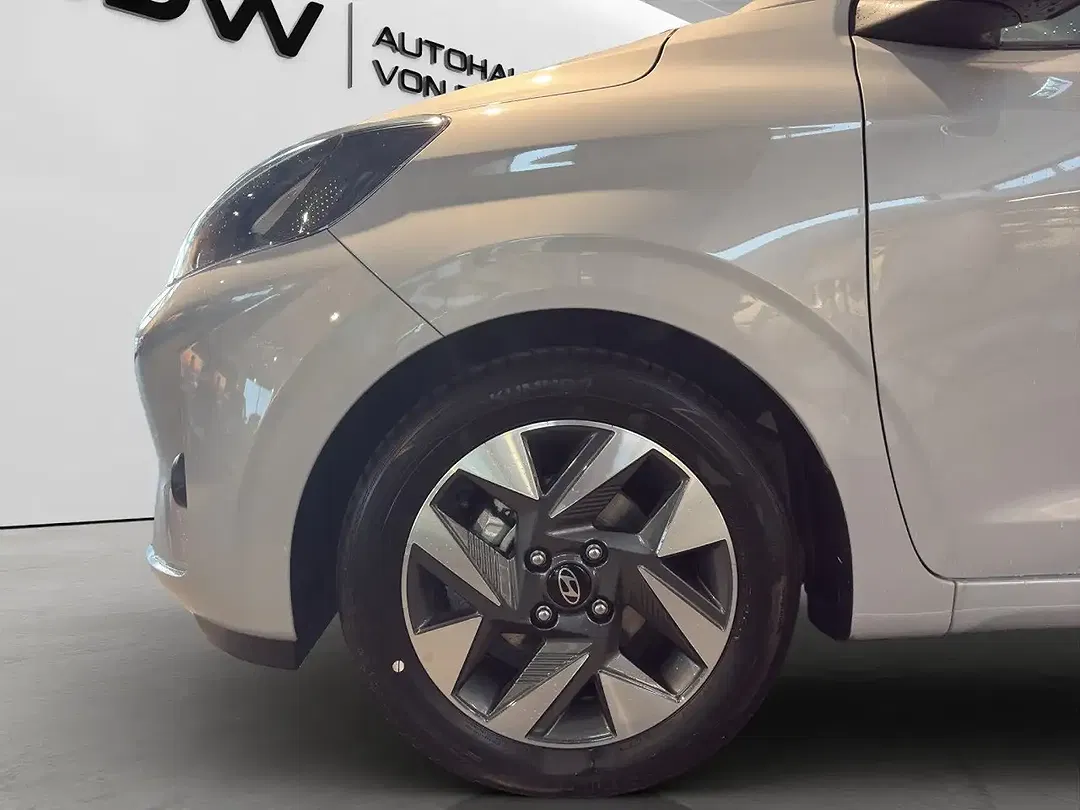 Hyundai i10 - Thumbnail 4
