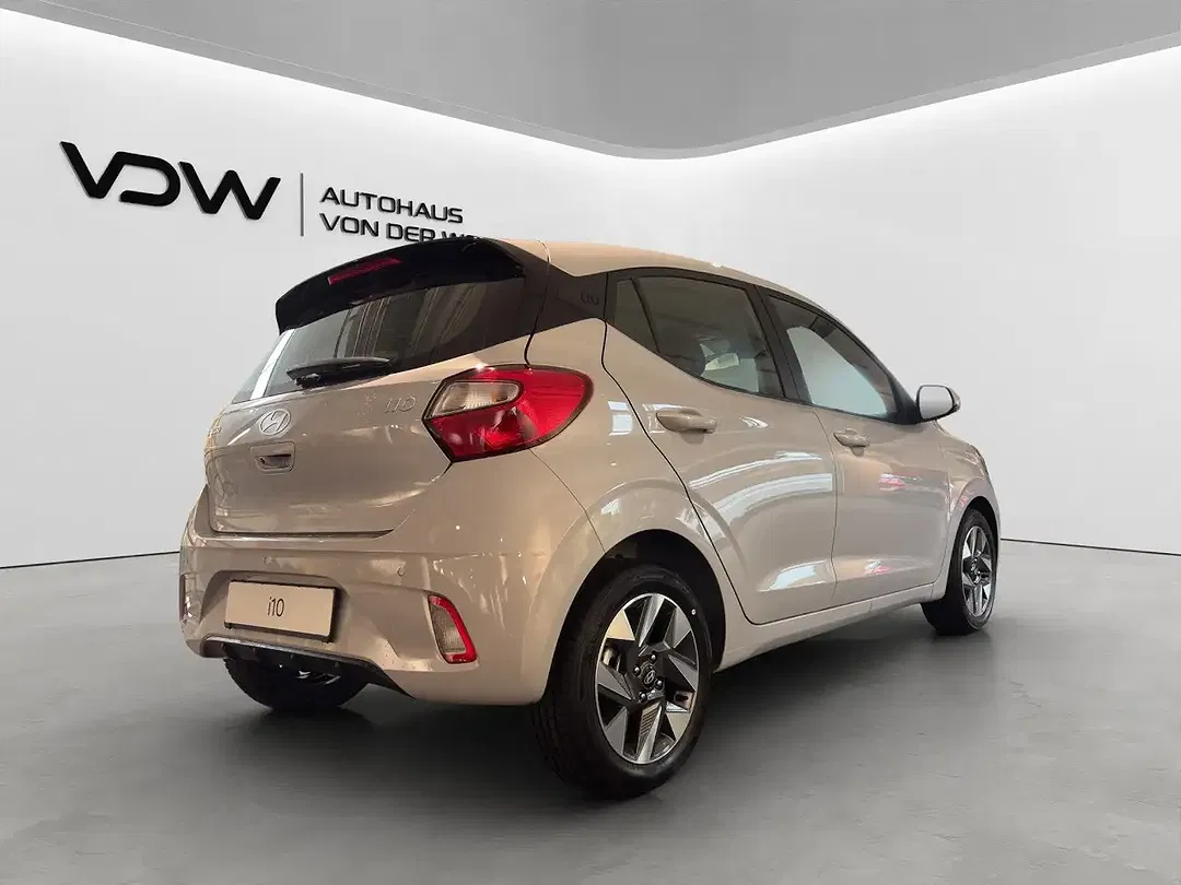 Hyundai i10 - Thumbnail 8