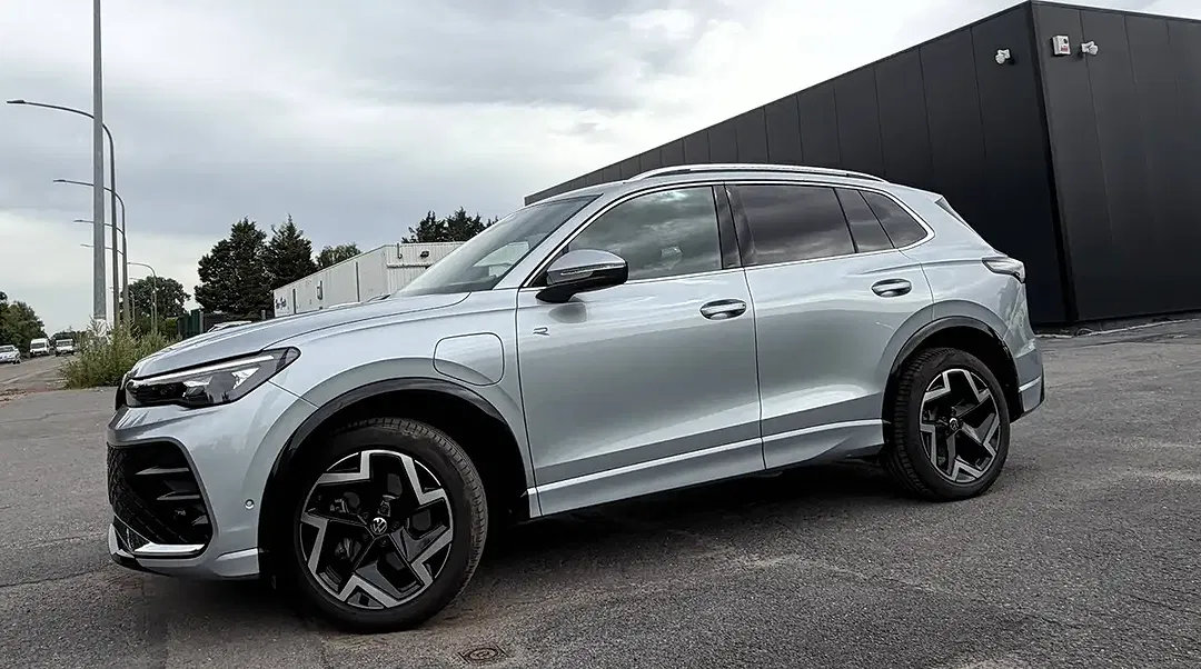 Volkswagen Tiguan - Thumbnail 4