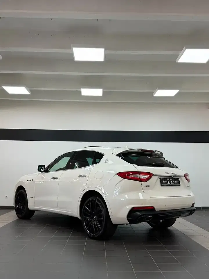 Maserati Levante - Thumbnail 9
