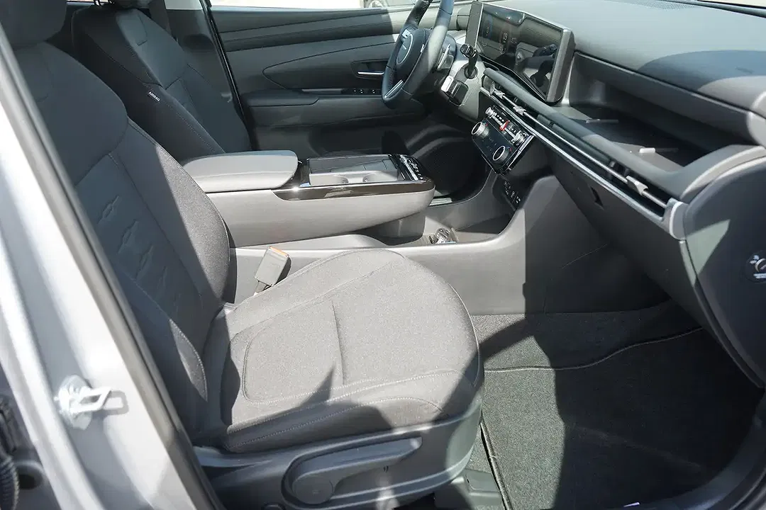 Hyundai TUCSON - Thumbnail 8