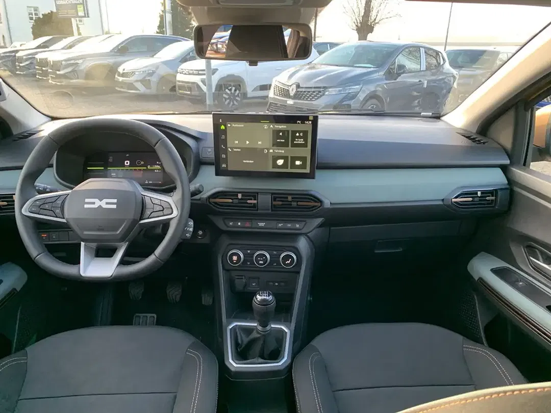 Dacia Sandero - Thumbnail 14