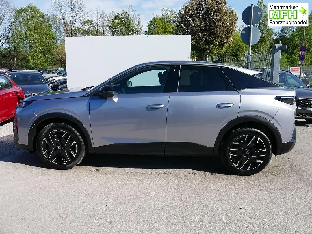 Peugeot 3008 - Thumbnail 4