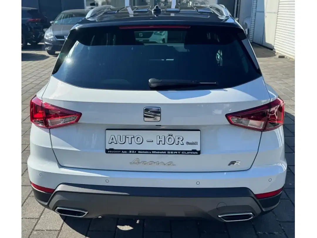 SEAT Arona - Thumbnail 4