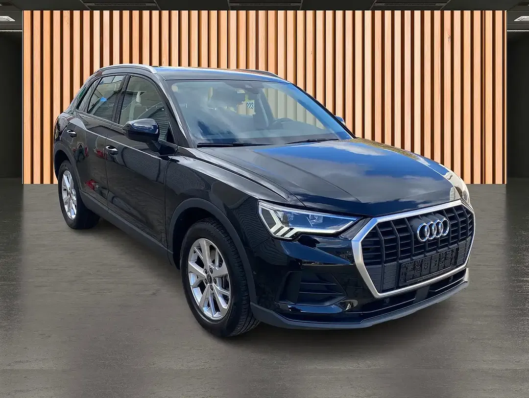 Audi Q3 - Thumbnail 17