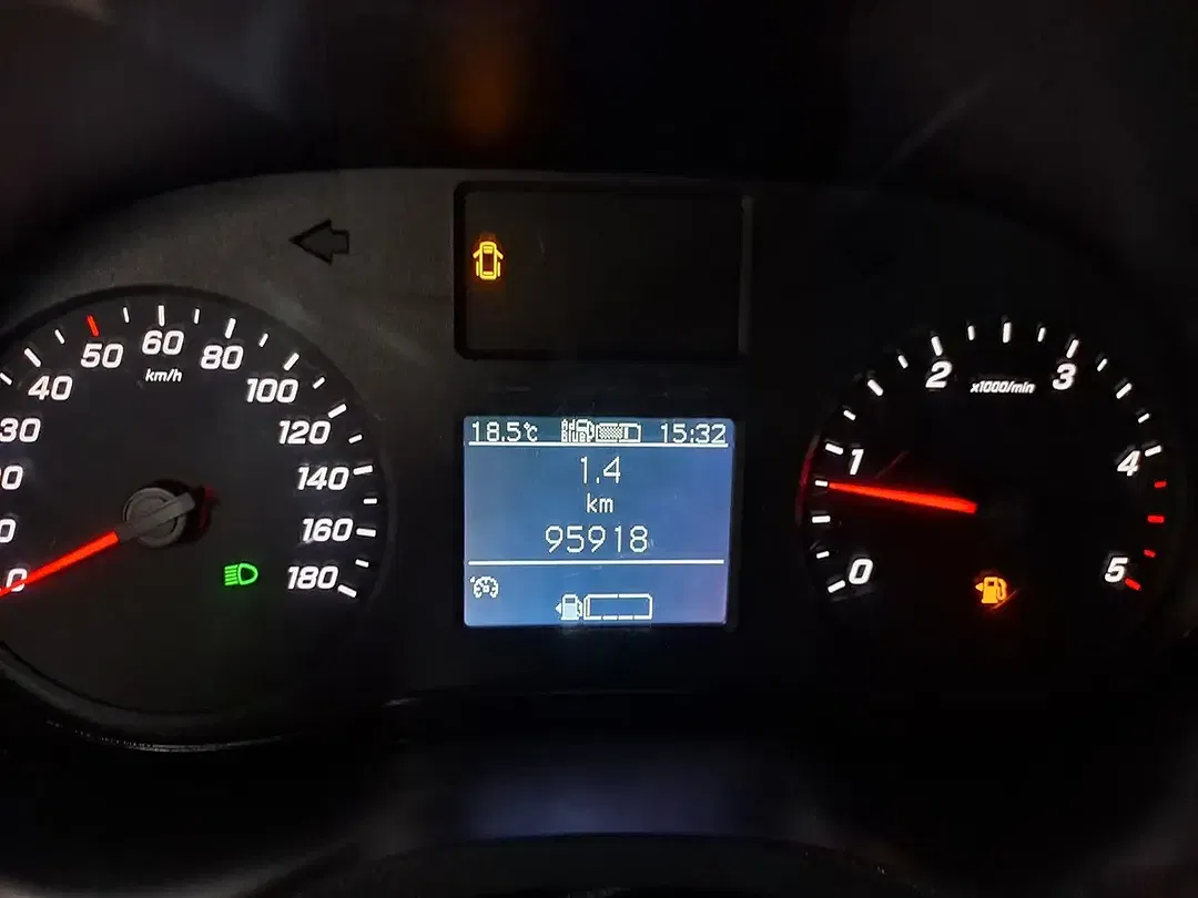 Mercedes-Benz Sprinter - Thumbnail 15