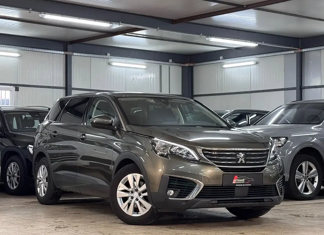 Peugeot 5008 - Afbeelding 1