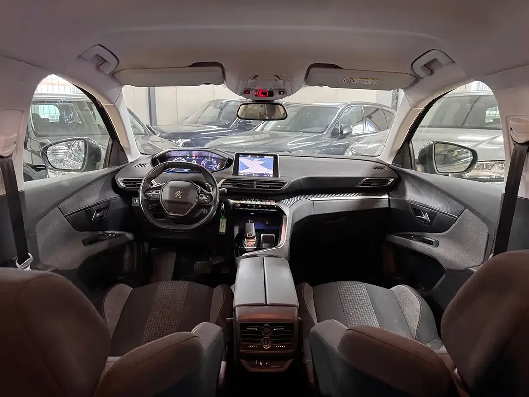 Peugeot 5008 - Thumbnail 12