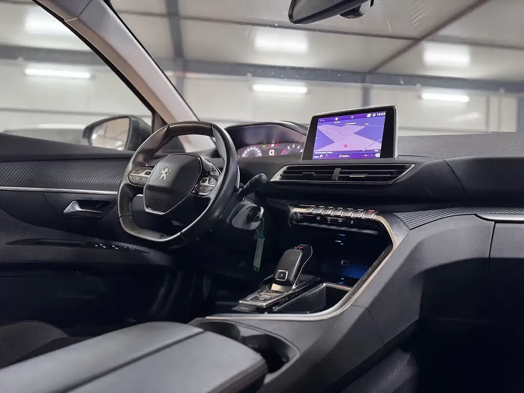 Peugeot 5008 - Thumbnail 13