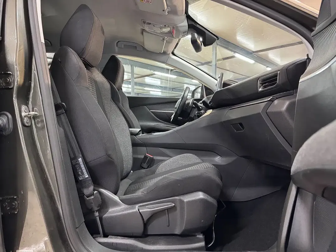 Peugeot 5008 - Thumbnail 7