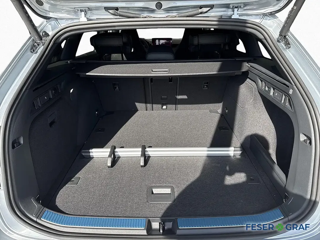 Skoda Superb - Thumbnail 13