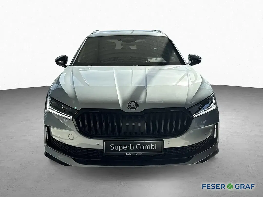 Skoda Superb - Thumbnail 2