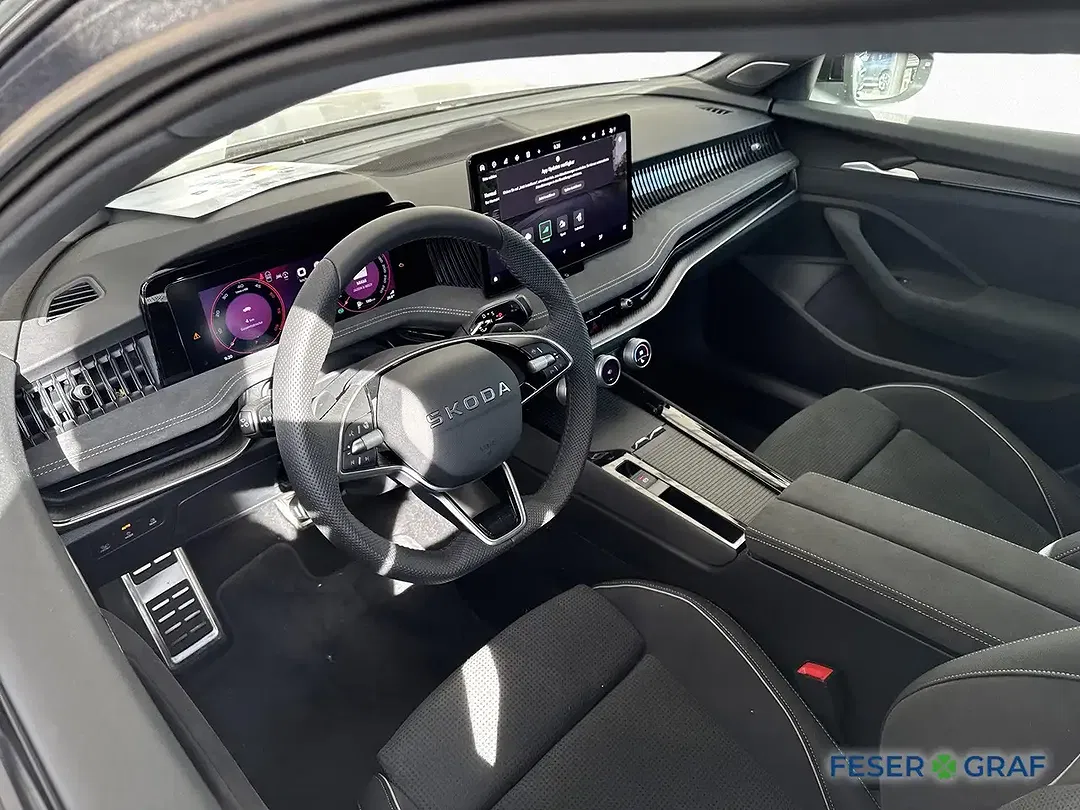 Skoda Superb - Thumbnail 7