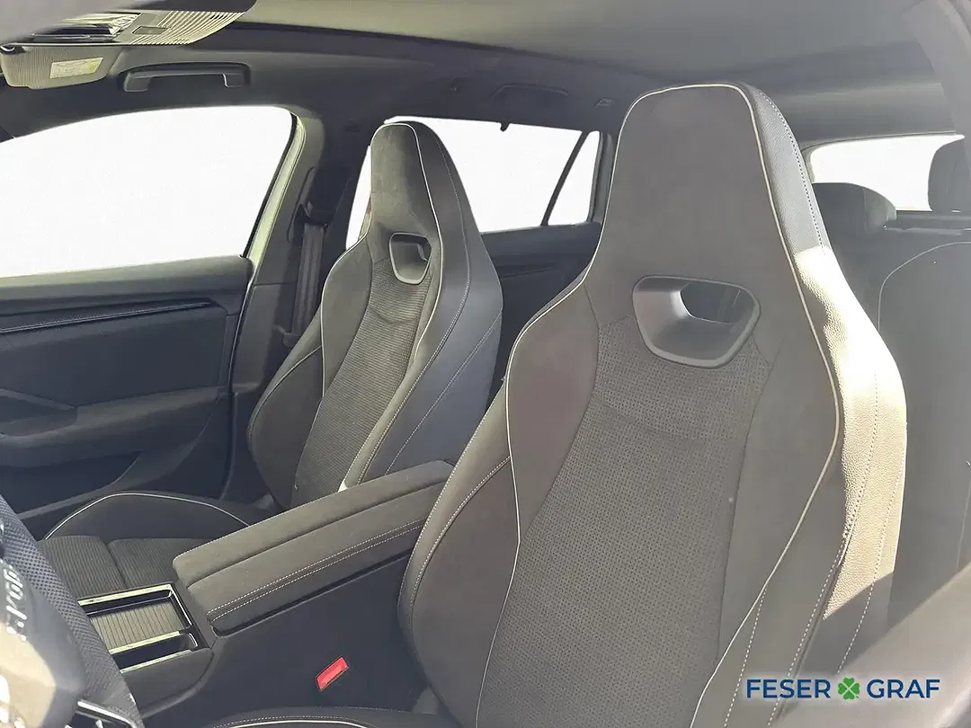 Skoda Superb - Thumbnail 9