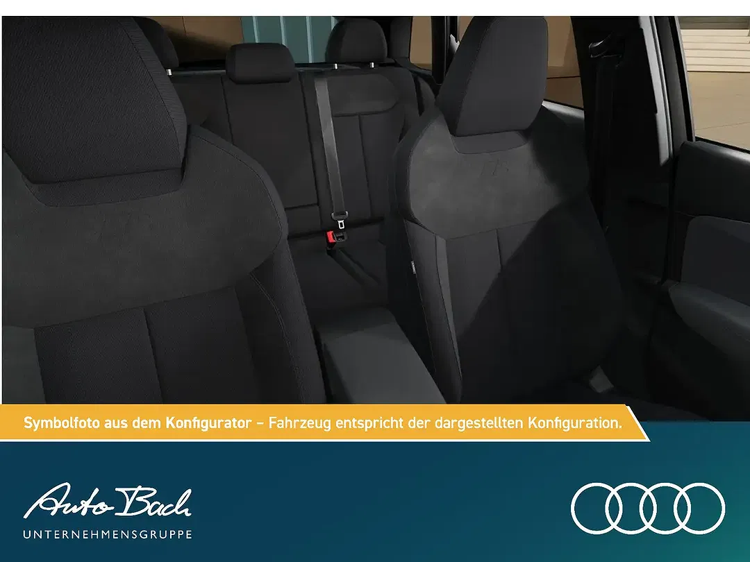 Audi Q3 - Thumbnail 9