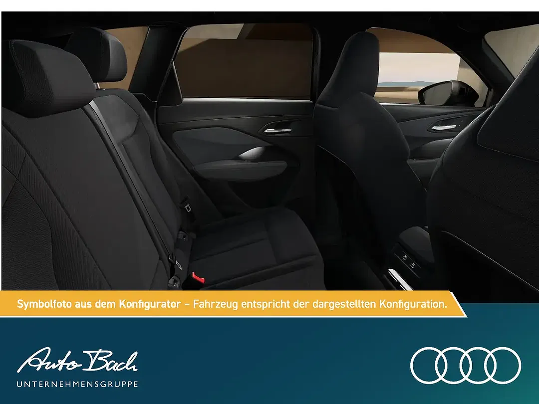 Audi Q3 - Thumbnail 10