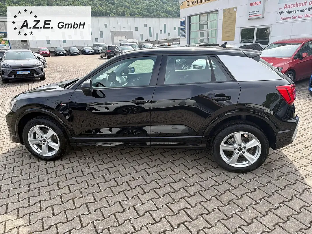 Audi Q2 - Thumbnail 8