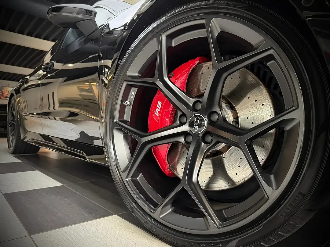 Audi RS7 - Thumbnail 6