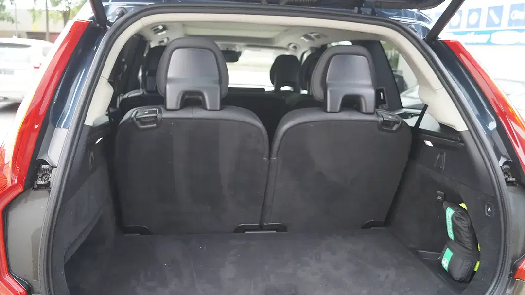 Volvo XC90 - Thumbnail 15