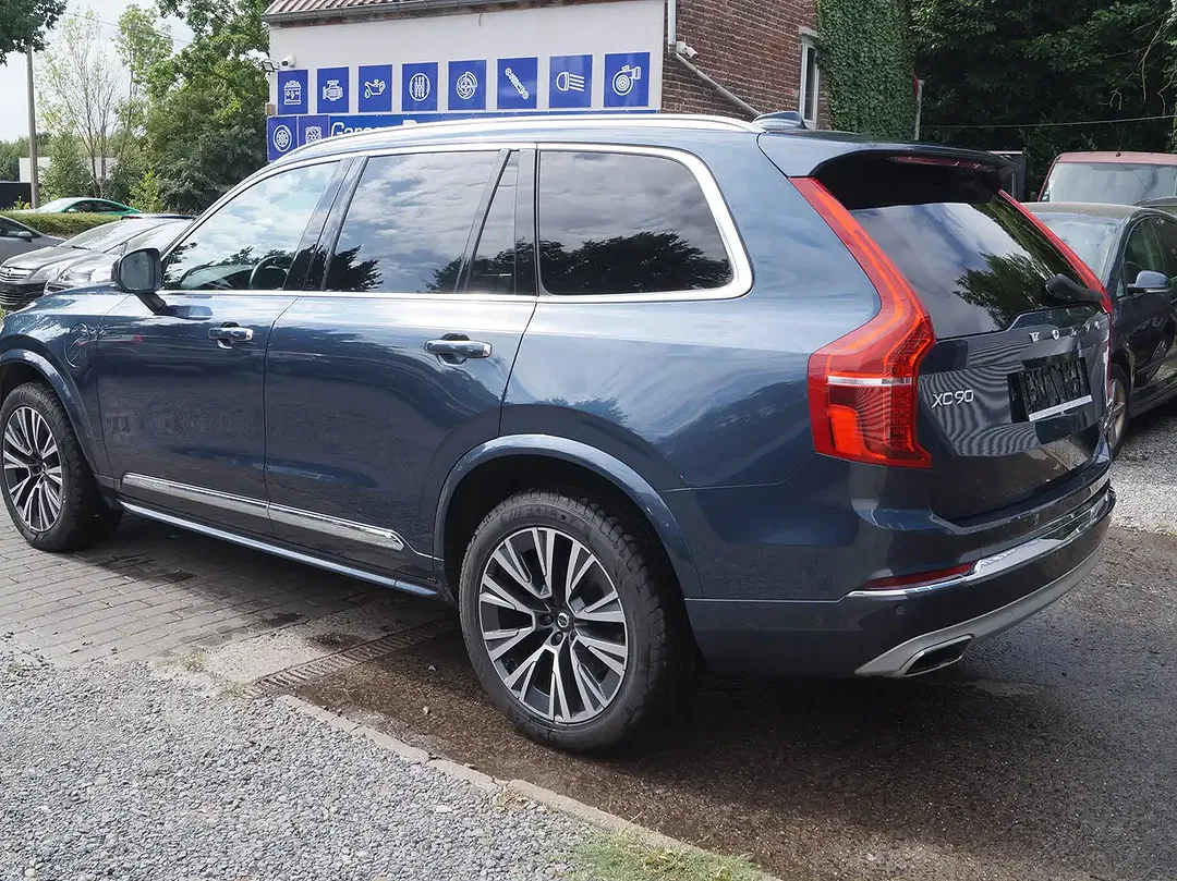 Volvo XC90 - Thumbnail 4
