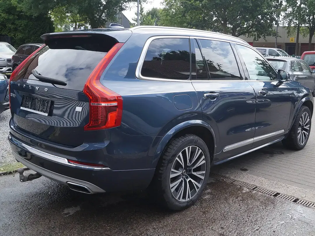 Volvo XC90 - Thumbnail 8