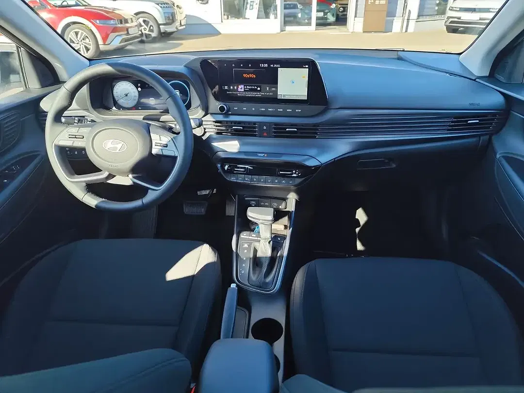 Hyundai i20 - Thumbnail 9