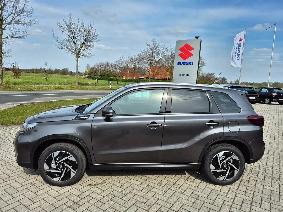 Suzuki Vitara - Thumbnail 3