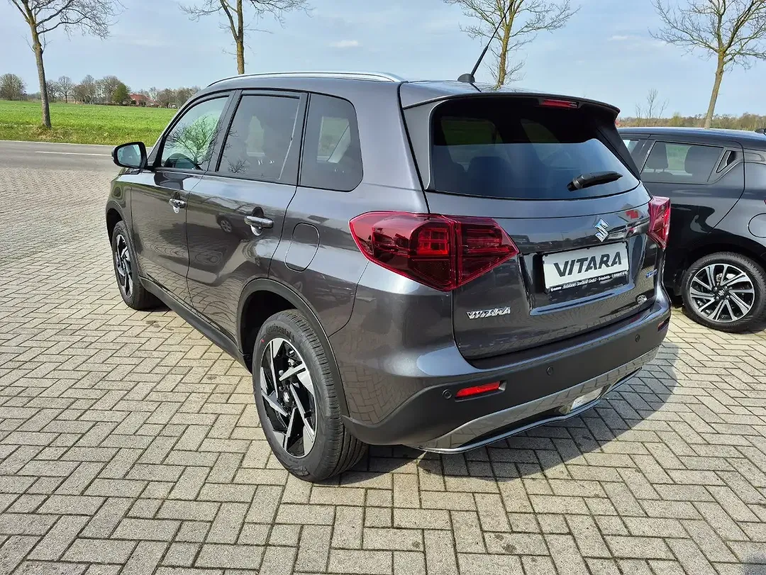 Suzuki Vitara - Thumbnail 4