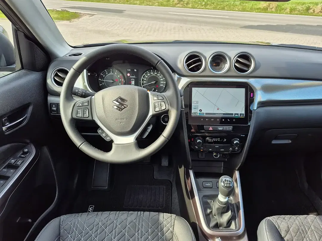 Suzuki Vitara - Thumbnail 8