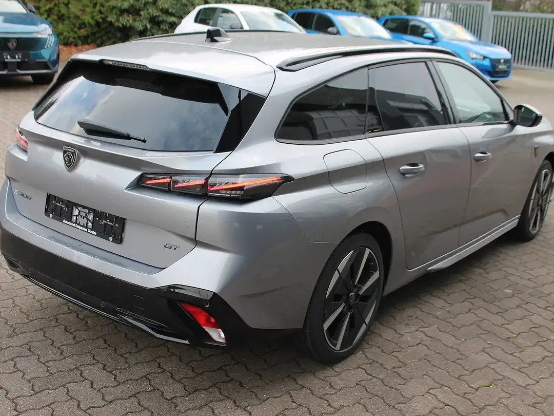 Peugeot 308 - Thumbnail 6