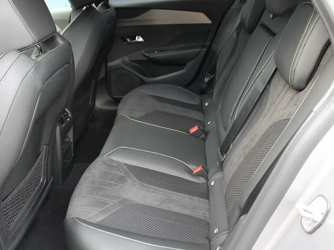 Peugeot 308 - Thumbnail 9