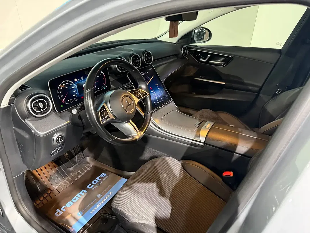 Mercedes-Benz C 200 - Thumbnail 19