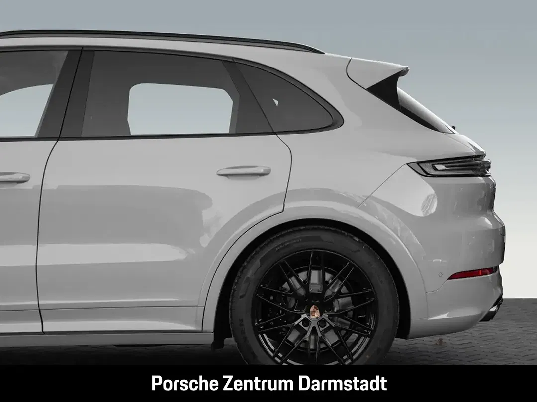 Porsche Cayenne - Thumbnail 12