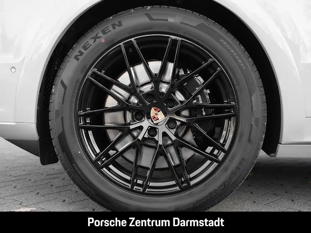 Porsche Cayenne - Thumbnail 13