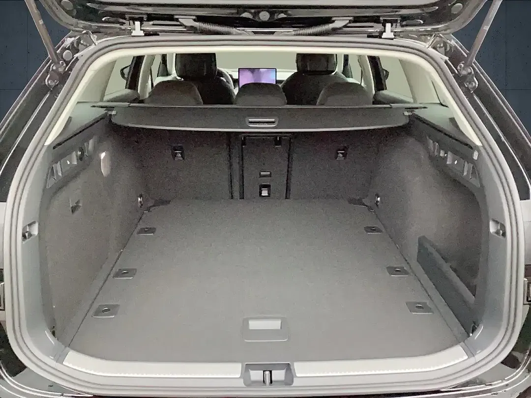 Skoda Superb - Thumbnail 13