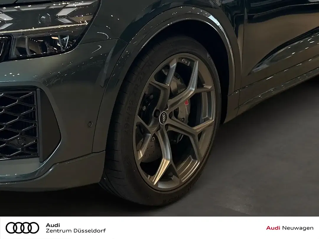 Audi RS Q8 - Thumbnail 8