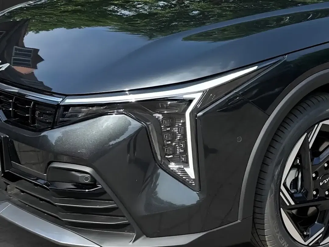 Kia K4 - Thumbnail 10