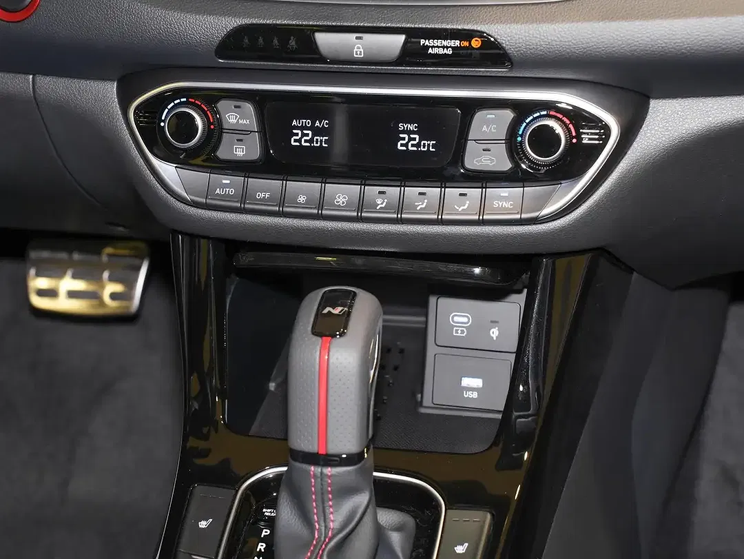Hyundai i30 - Thumbnail 11