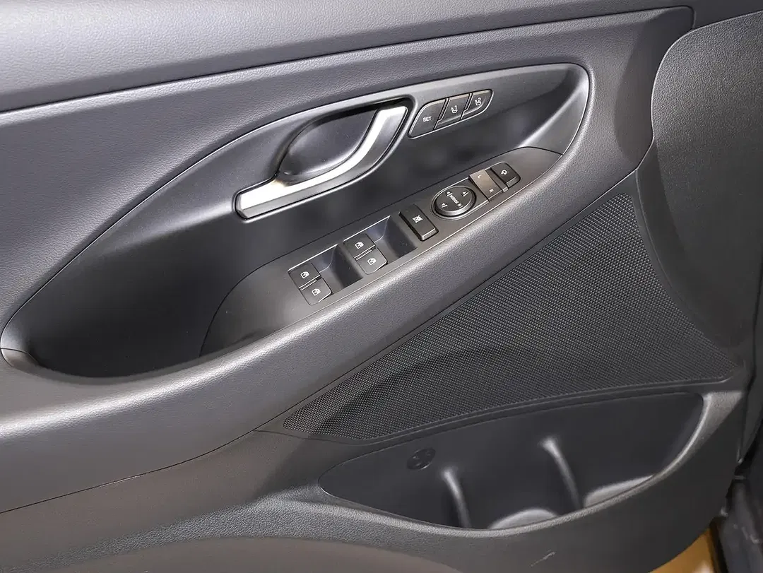 Hyundai i30 - Thumbnail 14