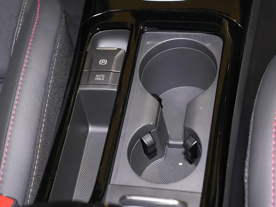 Hyundai i30 - Thumbnail 18