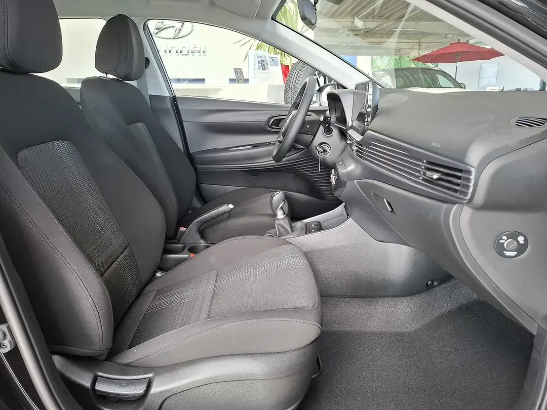 Hyundai i20 - Thumbnail 12