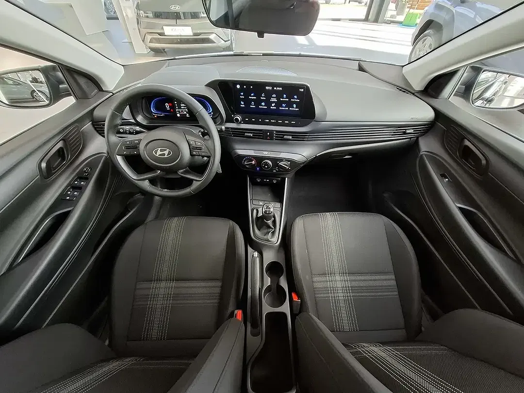 Hyundai i20 - Thumbnail 15
