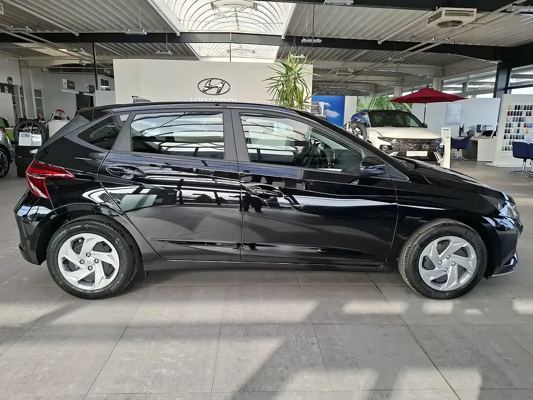 Hyundai i20 - Thumbnail 4