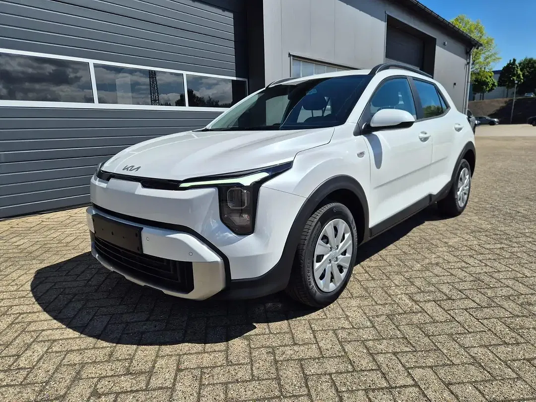 Kia Stonic - Thumbnail 2
